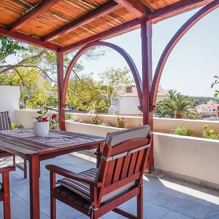 White House Hvar Appartamento *